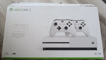 машинки для детей с пультом управления: Xbox one 1 терабайт, два геймпада + 5 игр на дисках и много