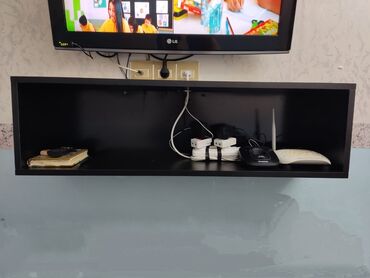 Rəflər: Kitab rəfi — 20