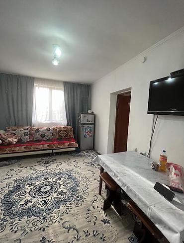 Продажа домов: 2 комнаты, 5 м², Бишкек, Ак-Ордо 1 ж/м Агентство недвижимости — 7