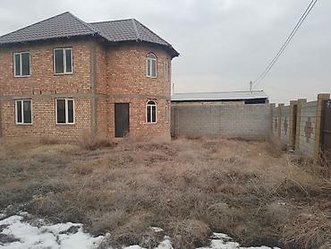 Продажа коттеджей и домов: Ак-Ордо-3 конушунан 2 -кабаттуу уй сатылат, бекем кызыл кирпичтен — 8