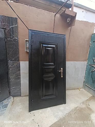 qapi kraskalari: Dəmir giriş qapısı super veziyetde 3 eded hem saq el hem sol el var — 1