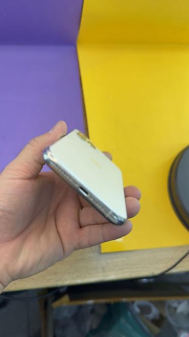 Apple iPhone: IPhone 11 Pro, Б/у, 256 ГБ, 100 % — 5