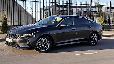 kaiyi e5: Kia K5: 2021 г., Автомат, Гибрид, Седан — 2