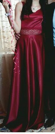 qirmizi paltar: Вечернее платье, S