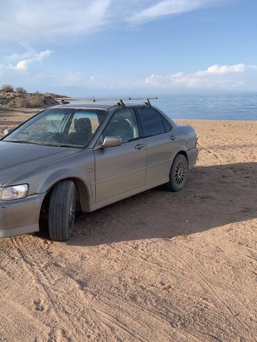 Honda: Honda Accord: 1999 г., 2 л, Автомат, Бензин, Седан