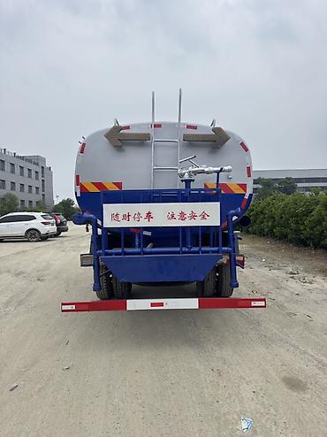 опрыскивать: Модель D256: новый до Dongfeng Dorica 12-сторонний опрыскиватель — 5