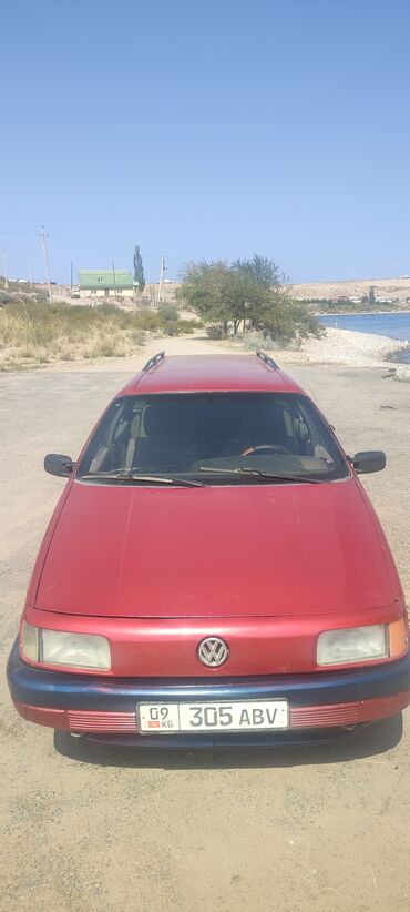 продажа авто в бишкеке и по всему кыргызстану: Volkswagen Passat Variant: 1989 г., 1.8 л, Механика, Бензин, Универсал