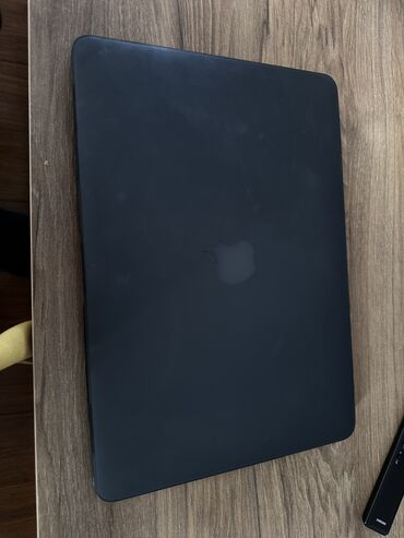 Apple MacBook: İşlənmiş Apple MacBook, 13.3 ", Intel Core i5, 512 GB, Ünvandan götürmə, Ödənişli çatdırılma — 4