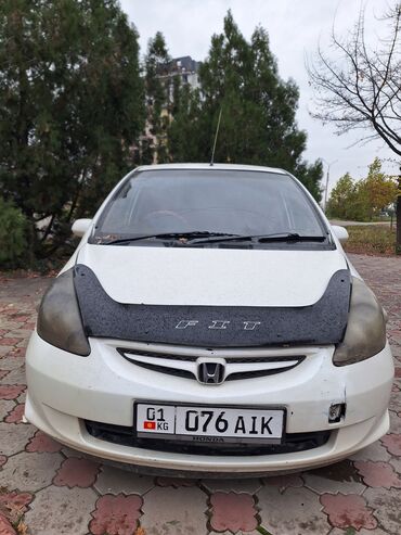 Honda: Honda Fit: 2003 г., 1.3 л, Вариатор, Бензин, Хэтчбэк