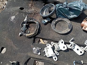 Другие детали кузова: Тойота Ипсум год 2003 — 12