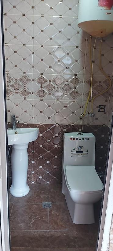 azadliq metrosu satilan evlər: Azadlıq metrosu yaxınlığında 8ci mikrorayon 135 nömreli mektebin — 4