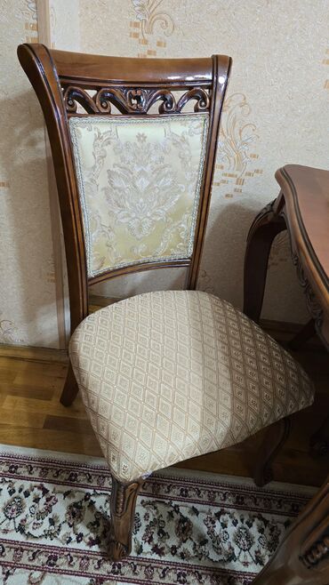 Masa və oturacaq dəstləri: Qonaq otağı üçün, İşlənmiş, Açılan, Kvadrat masa, 6 stul