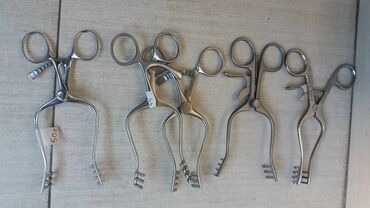 Ostali medicinski proizvodi: Automatski ekarteri, Gelpi 
Kao sa slika
Ne odgovaram na SMS — 5