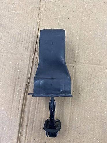 pepco kaciga: GRANICNIK VRATA ZA VOLKSWAGEN POLO - 6R0837267A | Granicnik vrata za — 1