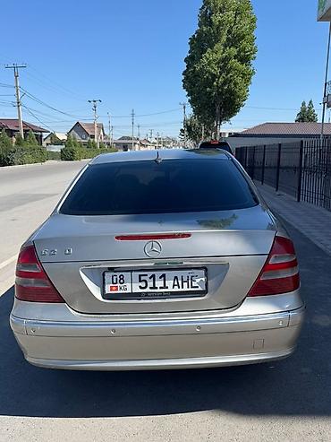 b class: Mercedes-Benz E-Class: 2004 г., 2.6 л, Автомат, Бензин, Седан — 2