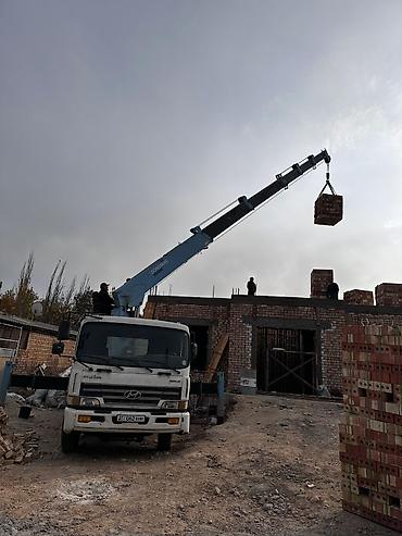 Услуги автовышки: Услуги манипулятора подаём кирпичи на этажи кирпич чыгарабыз — 6