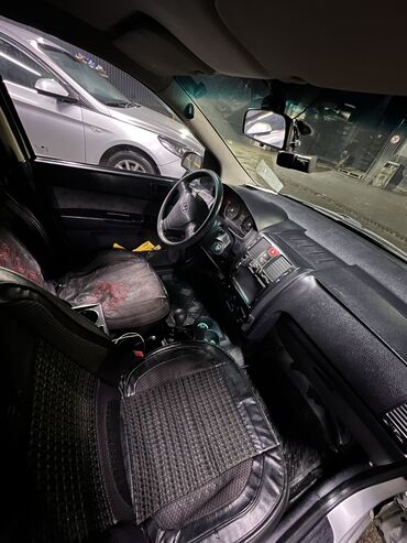 Hyundai: Hyundai Getz: 2005 г., 1.4 л, Механика, Бензин, Хэтчбэк at lalafo.kg — 8 Hyundai: Hyundai Getz: 2005 г., 1.4 л, Механика, Бензин, Хэтчбэк — 8