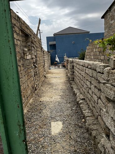 Həyət evləri və villaların satışı: Binə 4 otaqlı, 200 kv. m, Orta təmir — 4