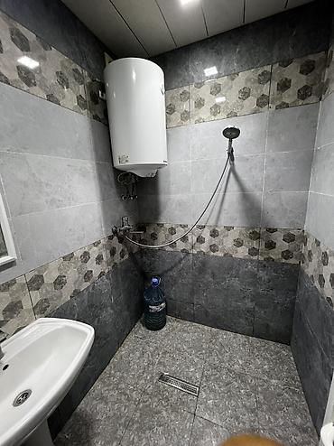 Kirayə mənzillər: Memar Əcəmi metrosunun çıxışında. 5——-1. Təmirli qanuni. 2. Otag — 4