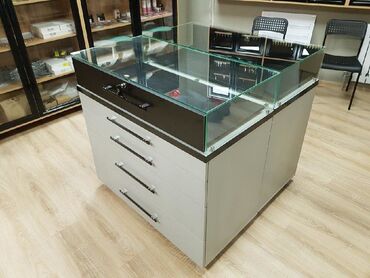 Стойки ресепшн: Столы ресепшен Администраторский стол Кассовый стол Занимаемся — 59