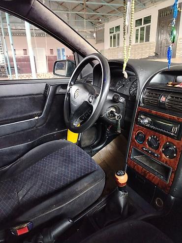 Opel: Opel Astra: 1.6 l | 1998 il Universal — 11