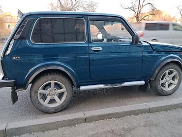 бетон столбы: ВАЗ (ЛАДА) 4x4 Нива: 2011 г., 1.7 л, Механика, Бензин, Внедорожник — 4
