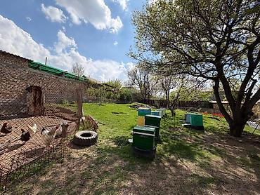 Продажа коттеджей и домов: Продается дом Бишкек продается участок 11 соток Орок продается — 10