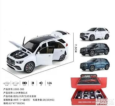 bmw bojanka: Metalni auto Mercedes Benz GLE 🚗 Novo, u original pakovanju — 1
