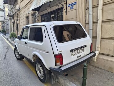 vaz niva: VAZ (LADA) 4x4 Niva: 1.6 l | 2003 il Ofrouder/SUV