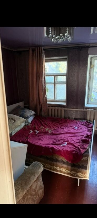 бакай ата дом: 63 кв. м, 4 бөлмө, Унаа токтотуучу жай, Сарай, Забор, тосулган