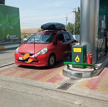 fit 2018: Honda Fit: 2001 г., Автомат, Бензин, Хэтчбэк — 2