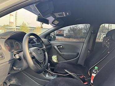 peugeot partner: Volkswagen Polo: 2017 г., 1.6 л, Автомат, Бензин, Седан — 10