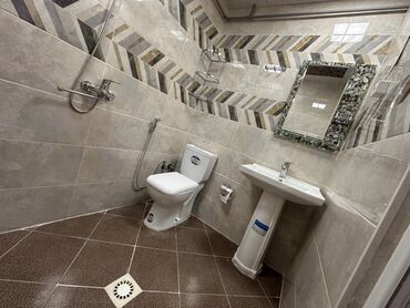 Uzunmüddətli kirayə mənzillər: Təmirli, geniş və işıqlı mənzil. - Planlaşdırma: ayrı-ayrı böyük — 8