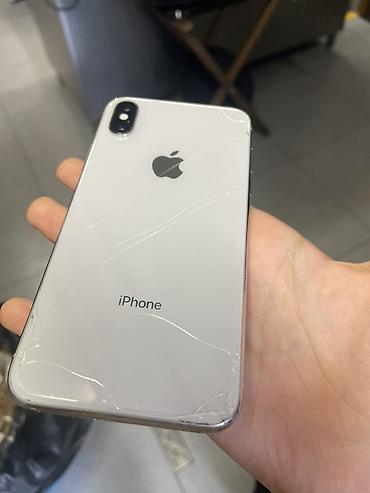 ayfon 10 x: IPhone X, 64 GB, Gümüşü — 1
