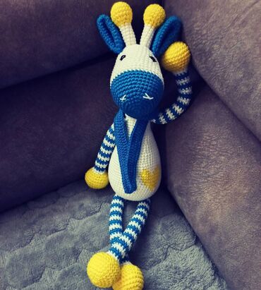 dzemper od konca: Heklana igračka žirafa, moj ručni rad. Napravljena je od 100% pamučnog