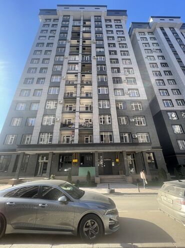 продаю квартиру район азия мол: 2 комнаты, 58 м², Элитка, 10 этаж, Евроремонт