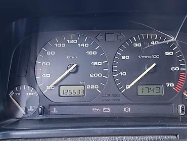 Volkswagen: Volkswagen Golf: 1993 г., 1.8 л, Механика, Бензин, Хэтчбэк — 6