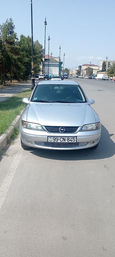 Opel Vectra: 1.8 l | 1999 il 327512 km Sedan lalafo.az -da Opel Vectra: 1.8 l | 1999 il 327512 km Sedan