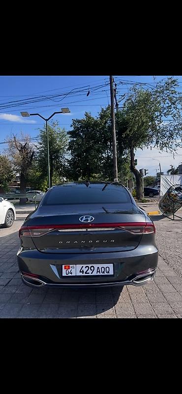 sprinter 4 4: Hyundai Grandeur: 2021 г., 3 л, Автомат, Газ, Седан — 3