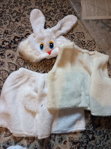 мишк: Разные новогодние костюмы мишки зайчики псираты солдаты.бу не дорого