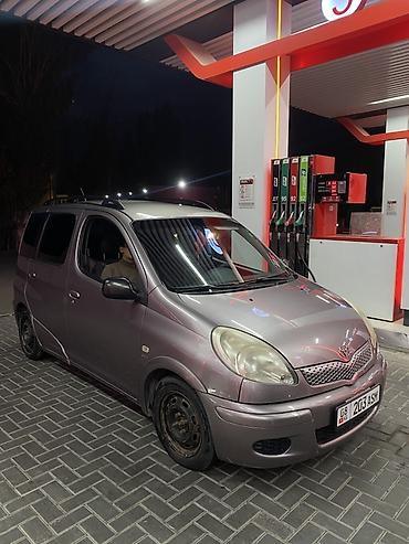 Toyota Yaris Verso: 2004 г., 1.3 л, Автомат, Бензин, Минивэн