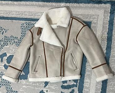 кийим: 🧥 ПРОДАЮ ДВЕ ДУБЛЁНКИ 🤎🤍 ✨ 1. Белая дублёнка • Состояние: хорошее — 3