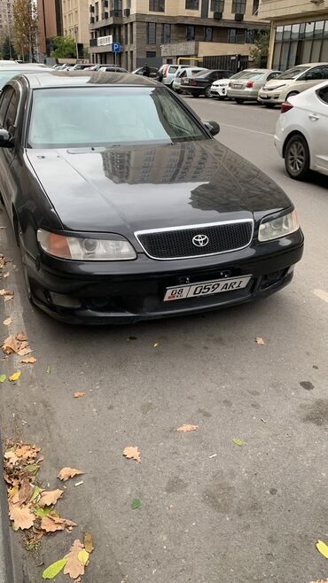 машины в аварийном состоянии: Toyota Aristo: 1992 г., 3 л, Автомат, Бензин, Седан