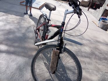 велосипед с амортизатором: Продаю велосипед 26 колесо тормаз скорость все работает амортизатор