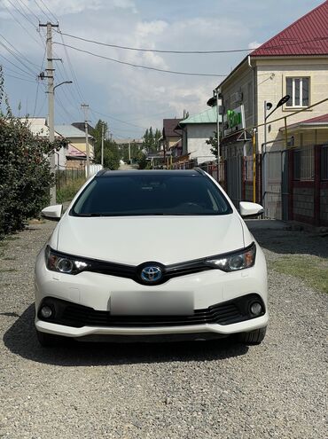 обмен машин ключ на ключ в бишкеке: Toyota Auris: 2018 г., 1.8 л, Вариатор, Гибрид, Универсал