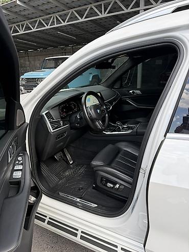 bmw машина: BMW X7: 2021 г., Автомат, Бензин, Внедорожник — 4