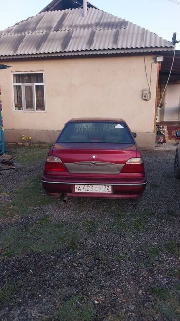 мотор daewoo nexia: Daewoo Nexia: 2004 г., 1.6 л, Механика, Бензин, Седан