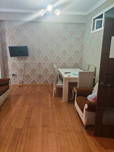 Uzunmüddətli kirayə mənzillər: KİRAYƏ VERİLİR. Sumqayıt şəhər, “Kristal” yaşayış kompleksində, 2