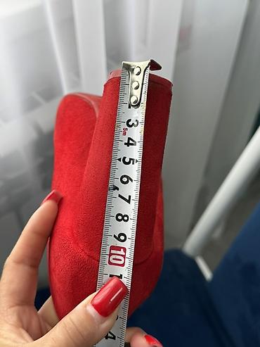 foot patch: Продаю Туфли-лодочки женские, красные, размер 38. Носила раза 2-3 — 4
