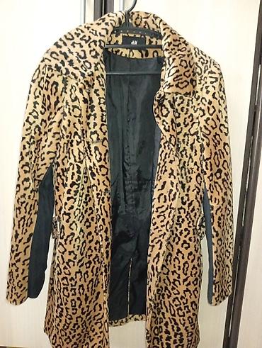 zara teddy kaput: H&M ženski kaput sa animal/lejopard printom - Model: duži kaput — 3